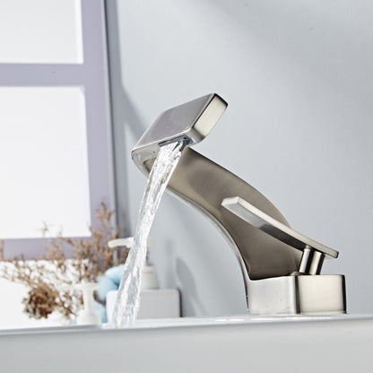 StreamFlow | Curved Tap – Modern Design & Smooth Water Flow Brushed Nickel 11 x 8.6 in (28 x 22 cm) Decoluxe.co.uk
