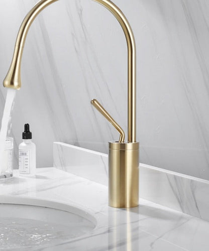 SwanFlow | Bathroom Tap – Elegant Swivel Design for Modern Interiors Bathroom Sink Faucets Decoluxe.co.uk