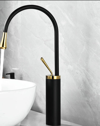 SwanFlow | Bathroom Tap – Elegant Swivel Design for Modern Interiors High Black Gold 18.11 x 8.27 x 11.42 in x 7.28 x 2.17 in (46 x 21 x 29 x 18.5cm) Bathroom Sink Faucets Decoluxe.co.uk