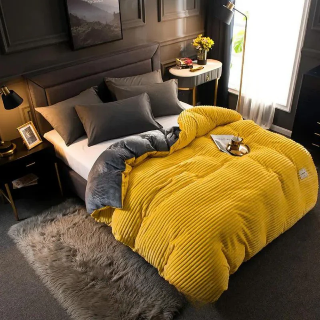 VeluWarm | Throw Cover – Luxurious Fleece Velvet Warmth Decoluxe.co.uk