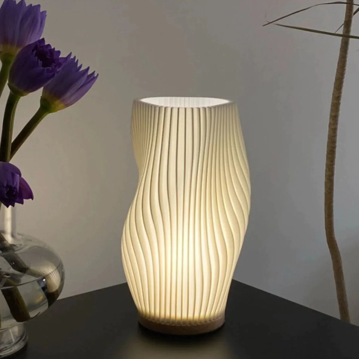 WaveCrest | USB Table Lamp – Contemporary Lighting with Elegant Design Decoluxe.co.uk